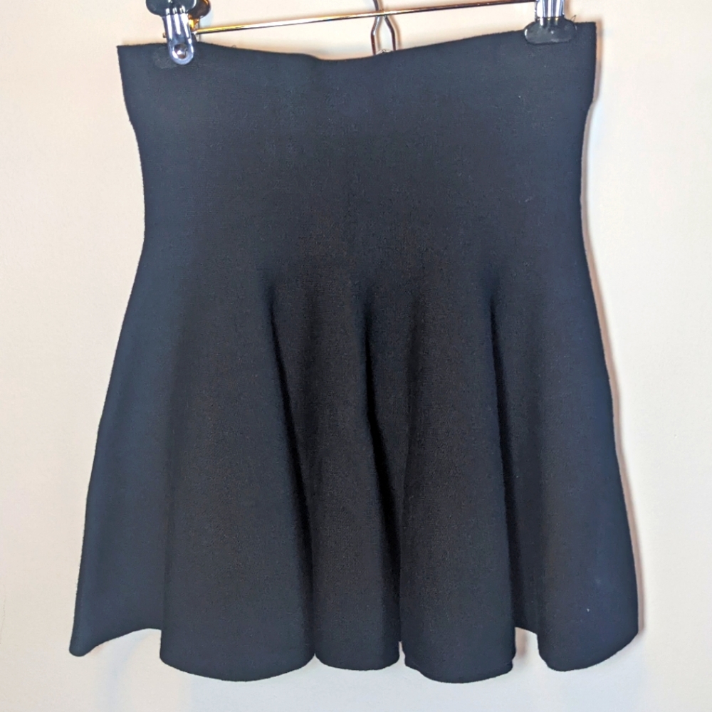 NWT Black Flared Mini Skirt Thick Knit Chocolate U.S.A